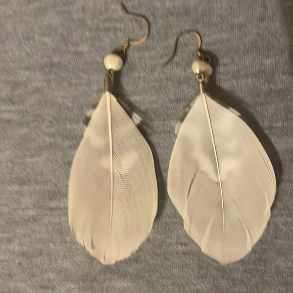 Pair of feather earrings and adjustable bronze chain necklace w/ Phoenix pendant - Picture 5 of 8